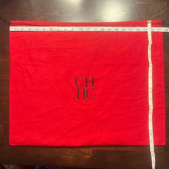 Carolina Herrera Dust Bag, 21”w x 17”t approximate size - Picture 3 of 6